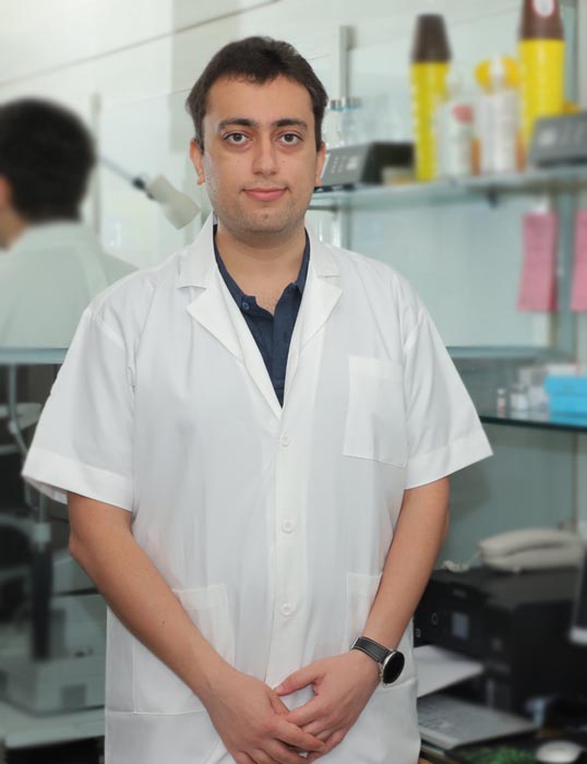 Dr. Akshay Mitra